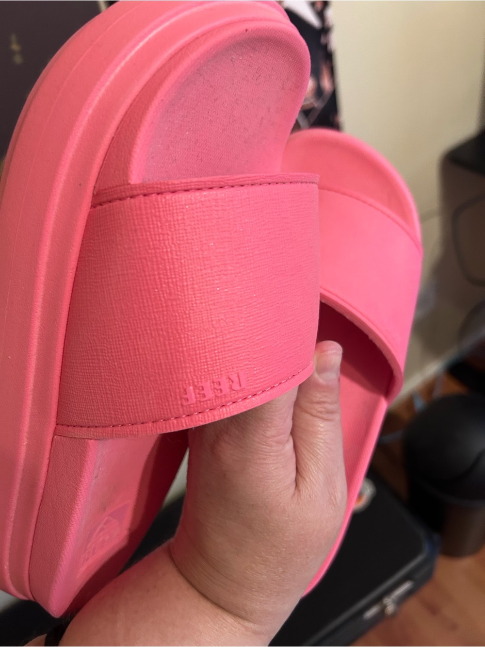 Reef pink slides (8) - Picture 4 of 4